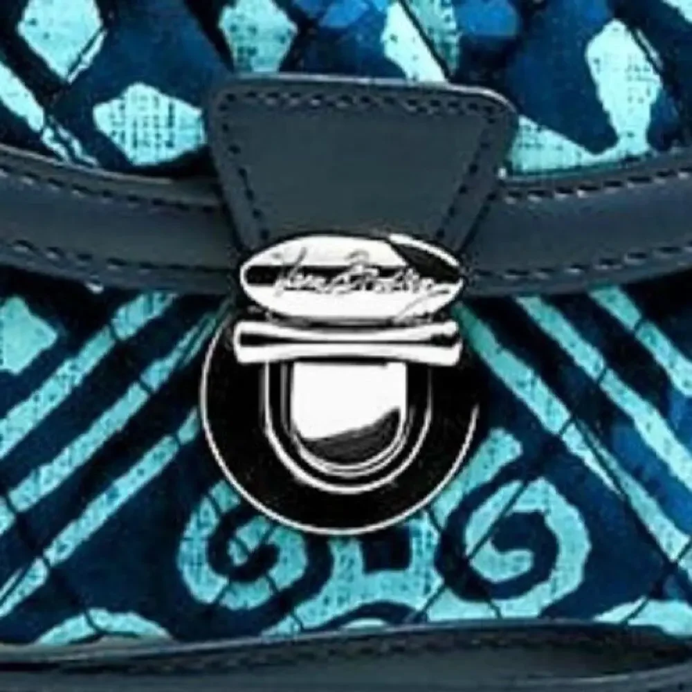 NEW Vera Bradley‎ ultimate wristlet in cuban tiles